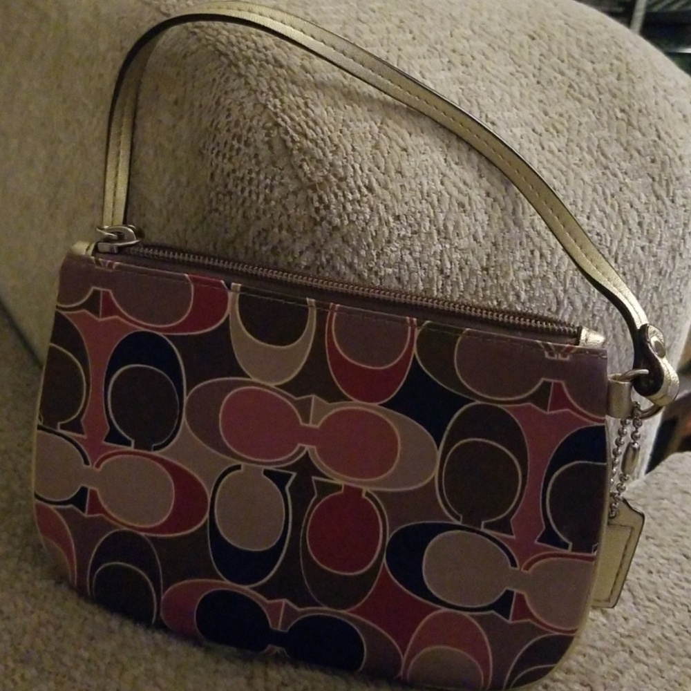 Wristlet
